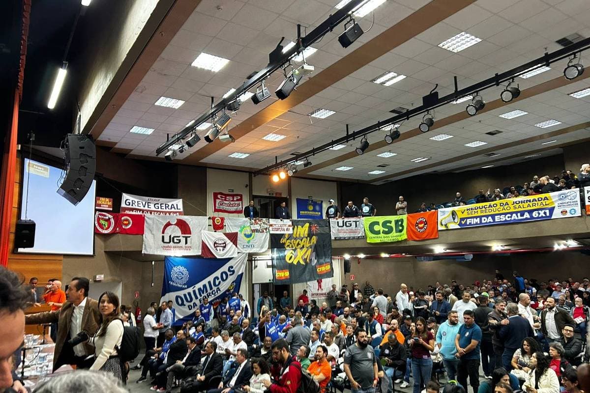 Câmara vota fim da escala 6x1 em 27 de maio; Senado deve apreciar em seguida