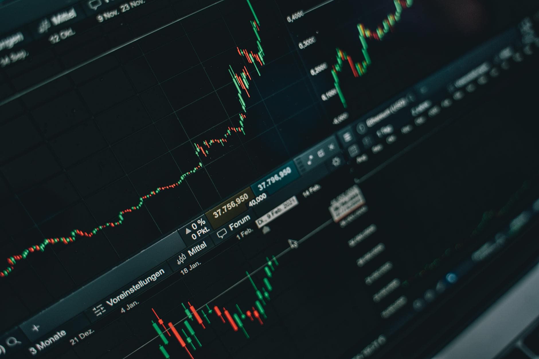 Ibovespa recua com Vale e bancos; dólar fecha abaixo de R$ 5